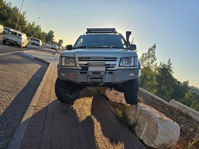 Isuzu Trooper 2ème main, 2001, main privée