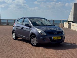יונדאי i20, 2010, תמונה