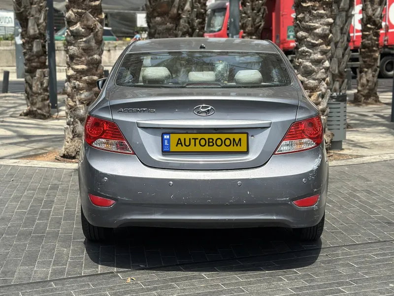 Hyundai i25 с пробегом, 2015
