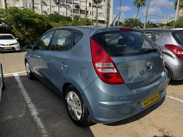 Hyundai i30 с пробегом, 2010, частная