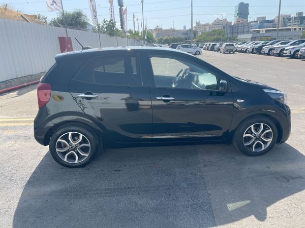 Kia Picanto 2nd hand, 2022, private hand