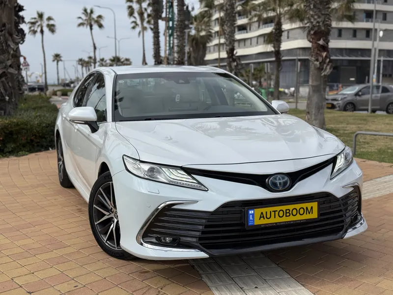 Toyota Camry 2ème main, 2021