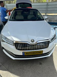 Skoda Superb, 2022, фото