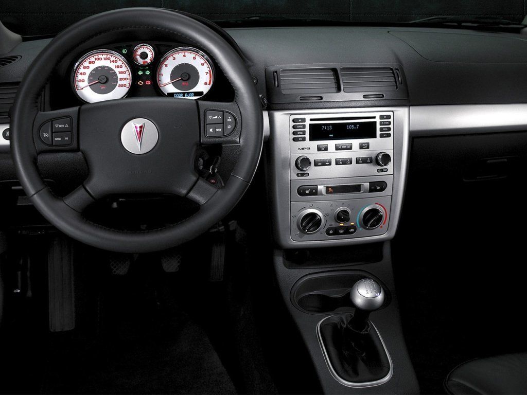 Pontiac G4 2005. Dashboard. Sedan, 1 generation