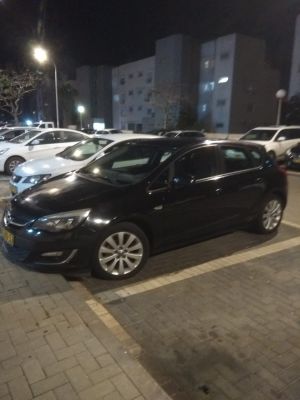 Opel Astra 2nd hand, 2014, private hand