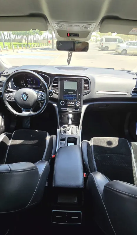 Renault Megane 2nd hand, 2019, private hand