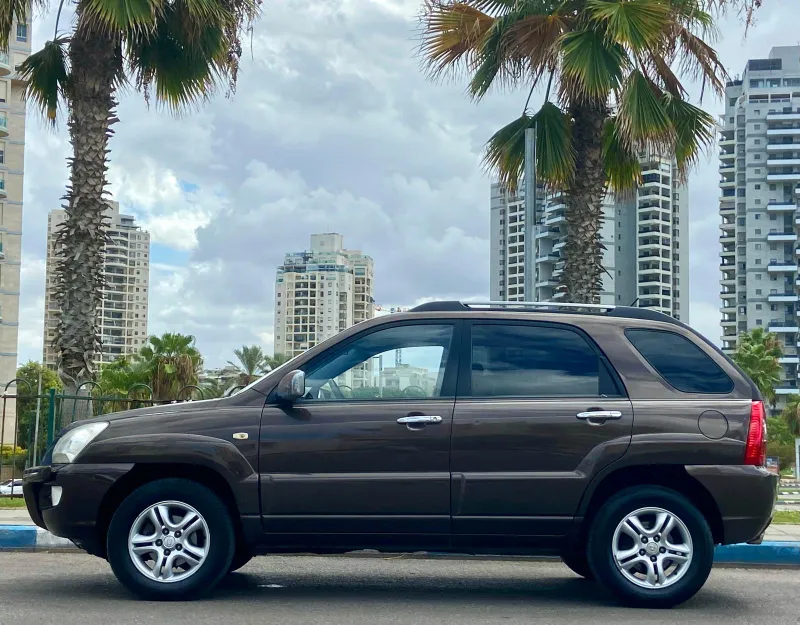 Kia Sportage с пробегом, 2009