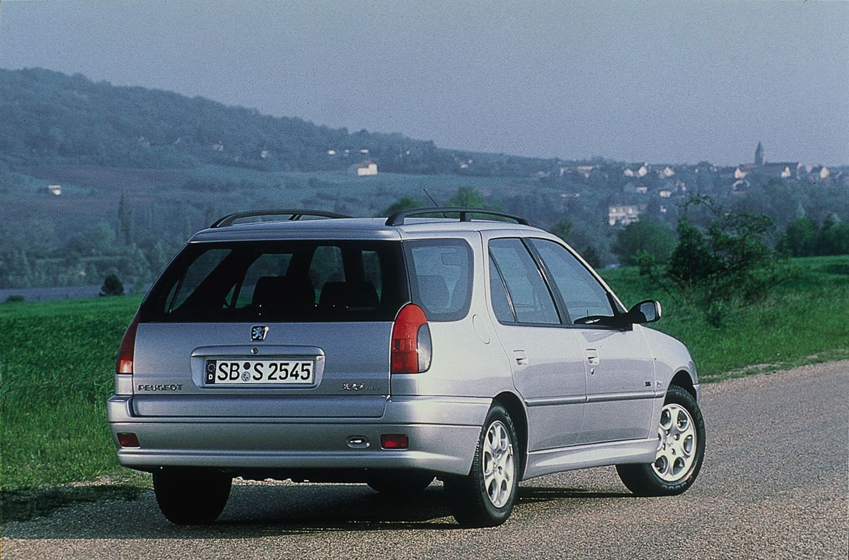 Peugeot 306 1994. Carrosserie, extérieur. Break 5-portes, 1 génération