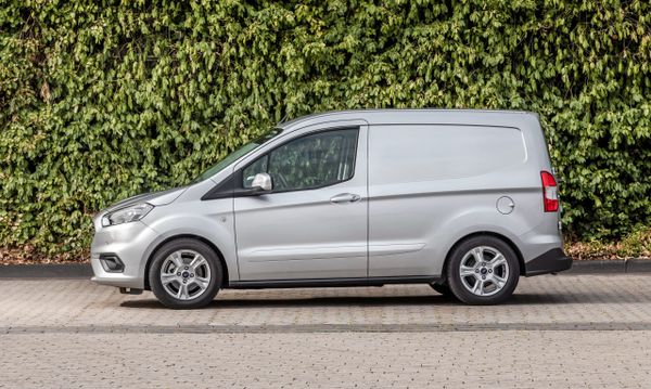 Ford Transit Courier 2018. Bodywork, Exterior. Compact Van, 1 generation, restyling 1