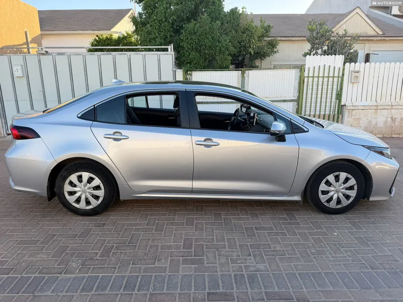 Toyota Corolla 2nd hand, 2023