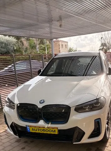 BMW iX3 2nd hand, 2022, private