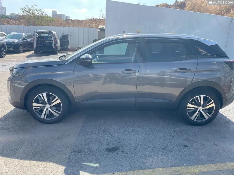 Peugeot 3008 2nd hand, 2023, private