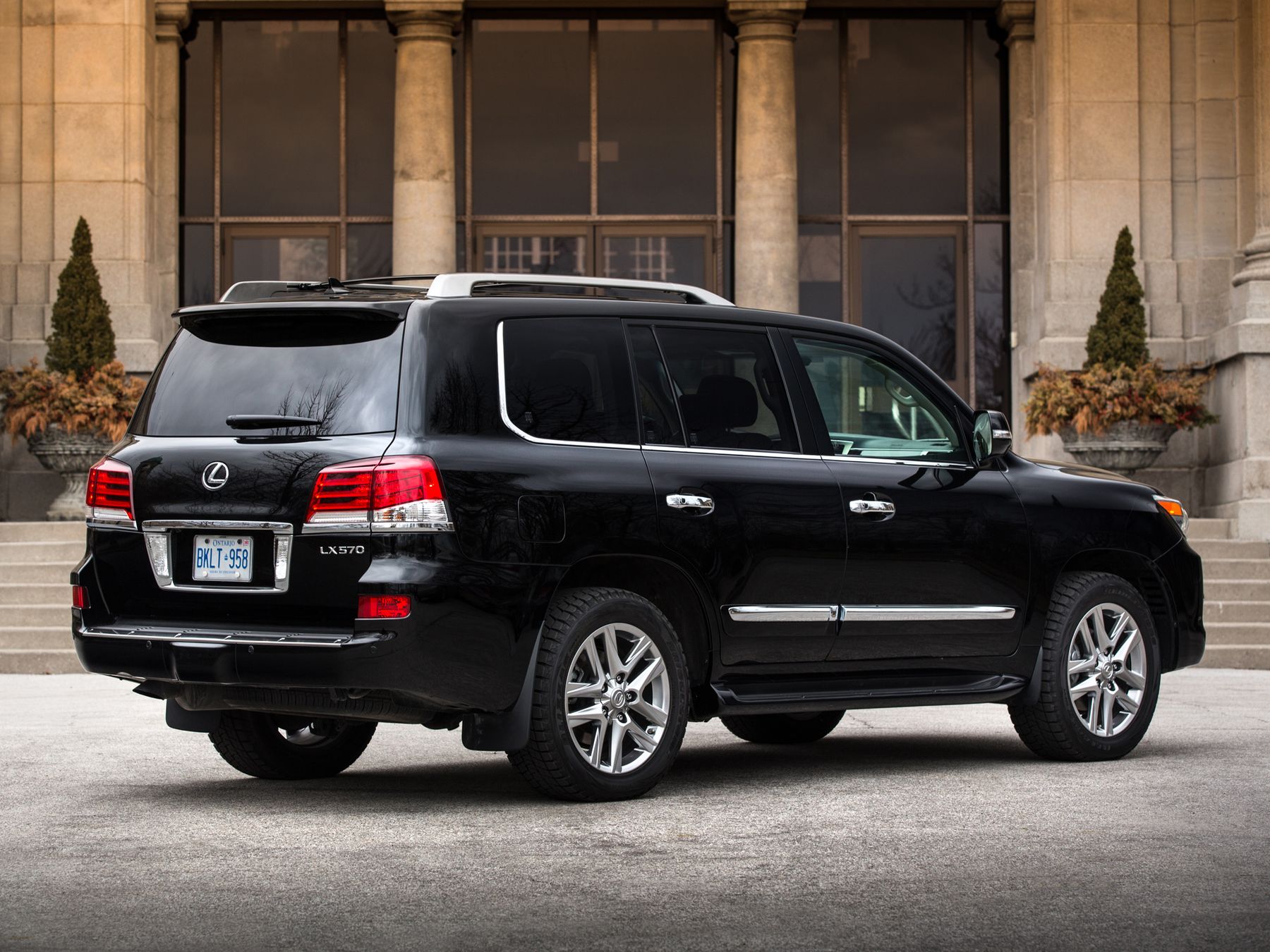 Lexus lx570 2012 Black