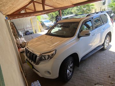 Toyota Land Cruiser 2nd hand, 2015, private hand