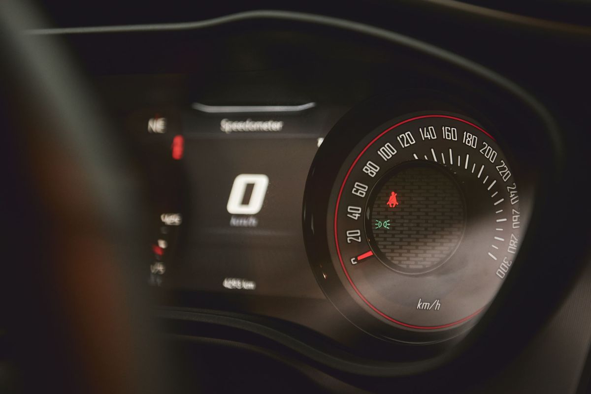 Dodge Challenger 2014. Dashboard. Coupe, 3 generation, restyling 2