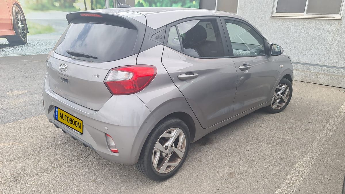Hyundai i10 2nd hand, 2021, private