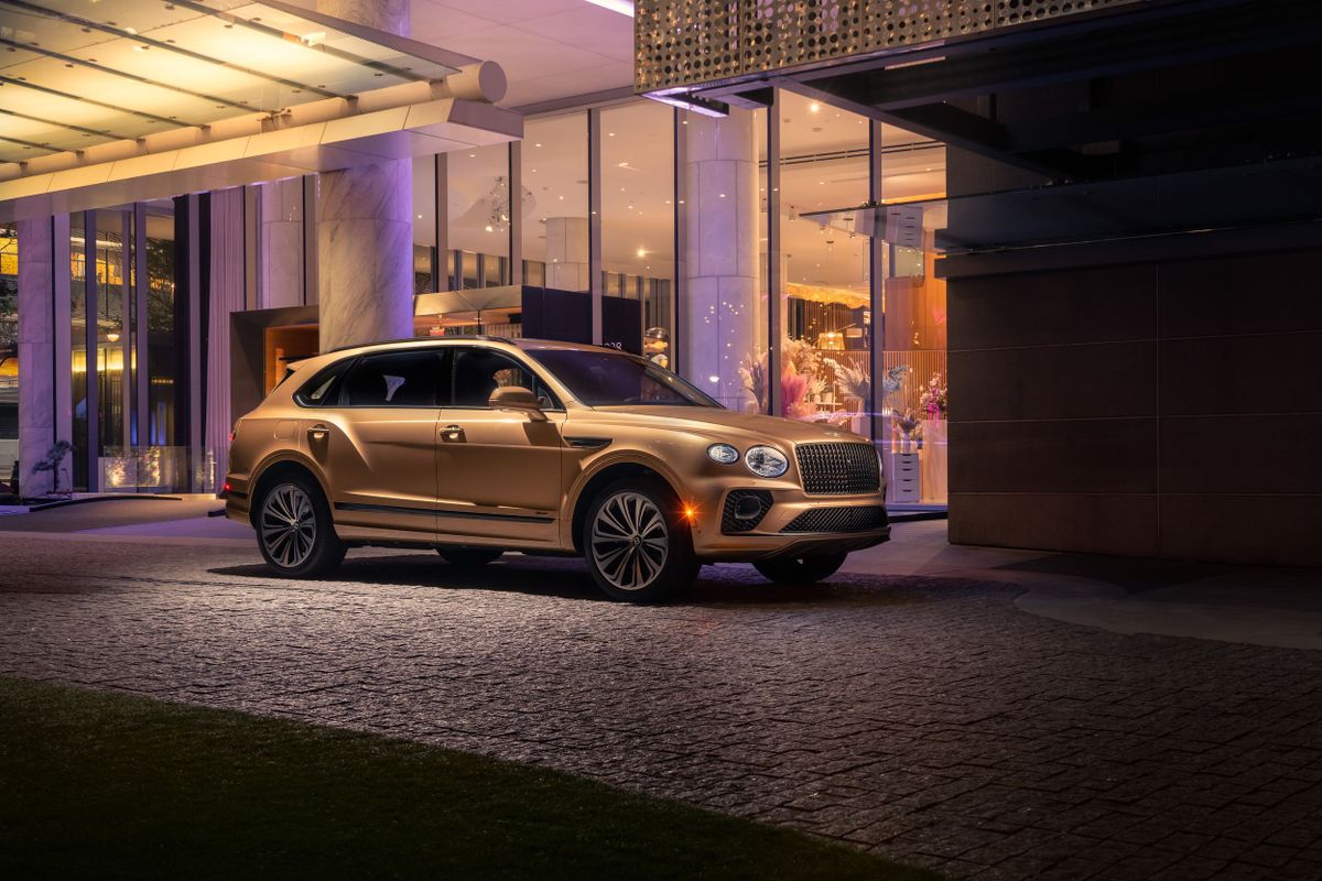 Bentley Bentayga 2020. Bodywork, Exterior. SUV Long, 1 generation, restyling