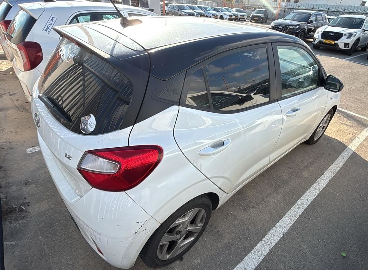 Hyundai i10 с пробегом, 2022