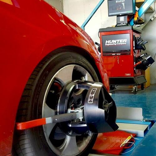 Garage Front Eilabun. صورة 5
