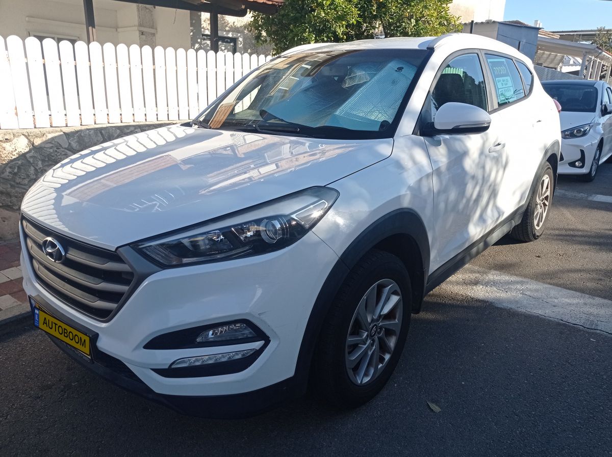 Hyundai Tucson 2nd hand, 2017, private hand