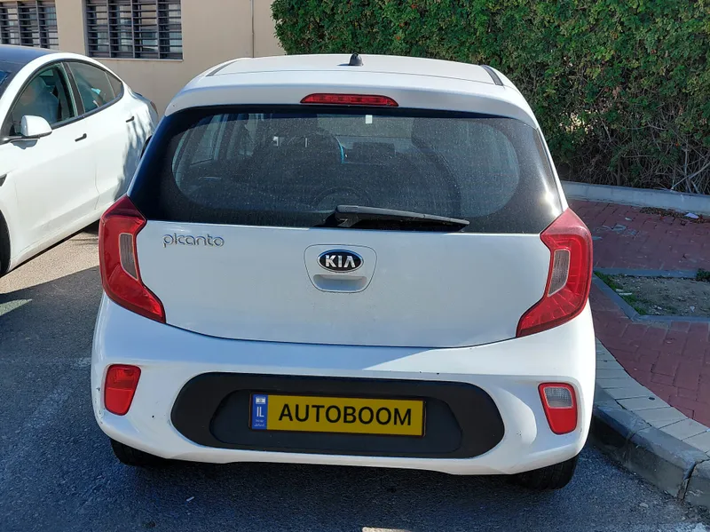 Kia Picanto 2nd hand, 2021, private