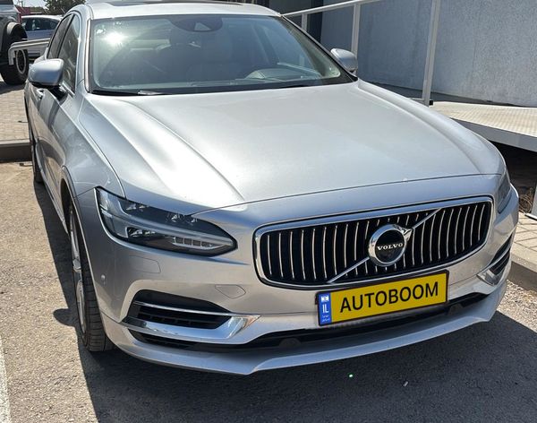 Фото