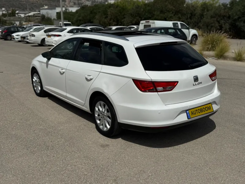 סיאט לאון יד 2 רכב, 2015