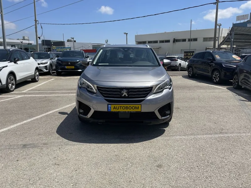 Peugeot 5008 2nd hand, 2020, private hand