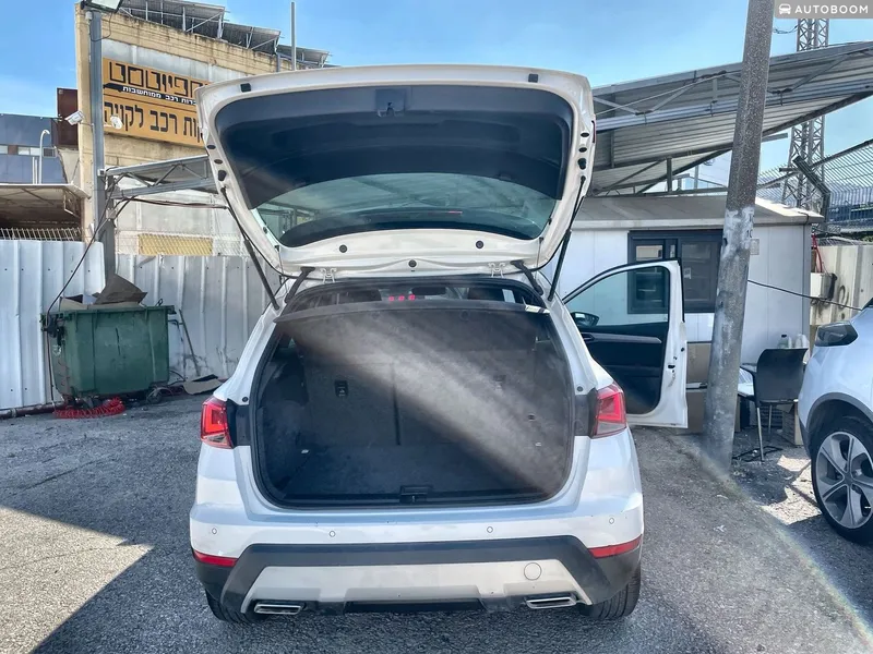 SEAT Arona с пробегом, 2019