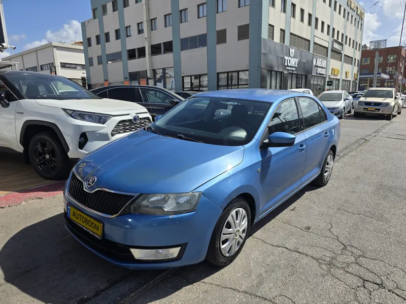 Skoda Rapid с пробегом, 2013