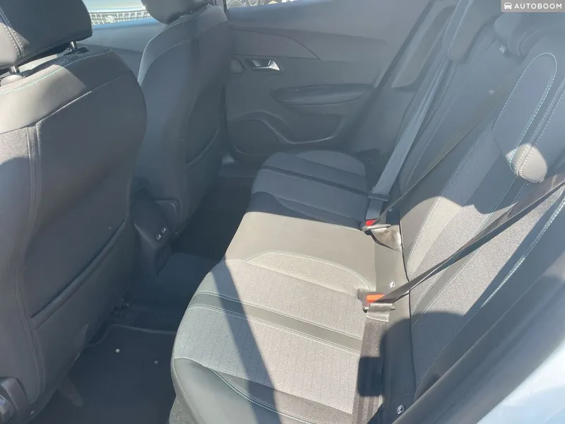 Peugeot 2008 2nd hand, 2023, private