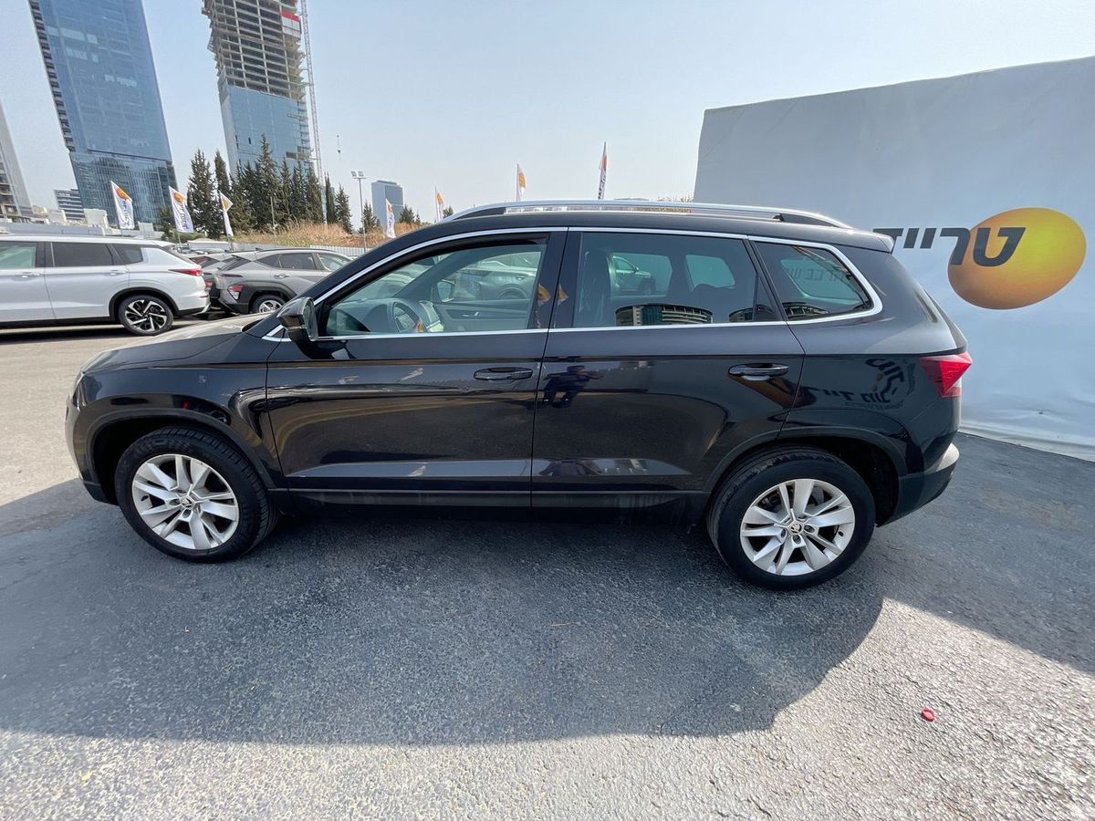 Škoda Karoq 2ème main, 2021, main privée