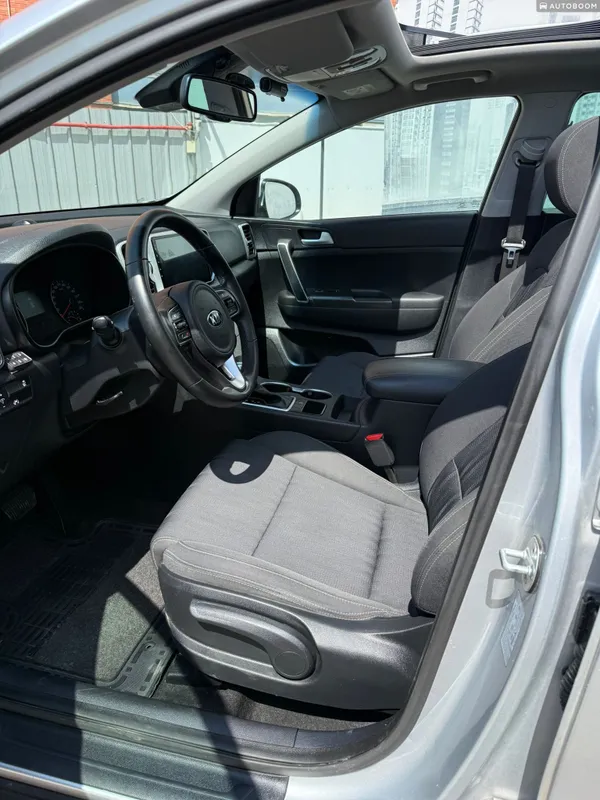 Kia Sportage 2nd hand, 2018, private