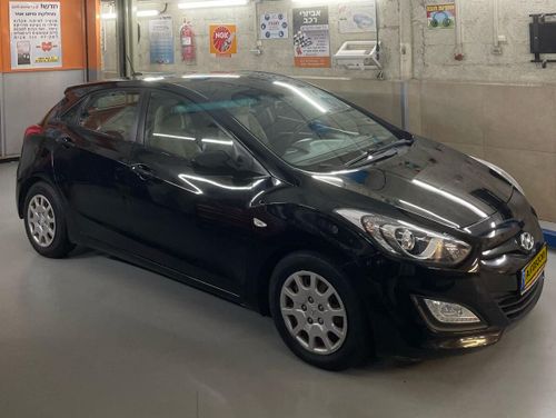 Hyundai i30, 2013, photo