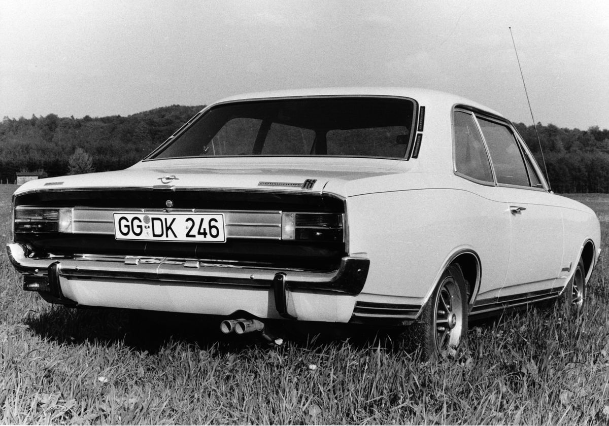 Opel Commodore 1967. Carrosserie, extérieur. Berline 2-portes, 1 génération