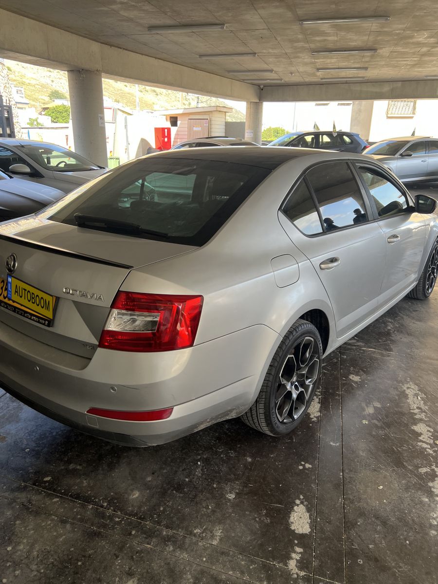 Skoda Octavia 2nd hand, 2015, private hand
