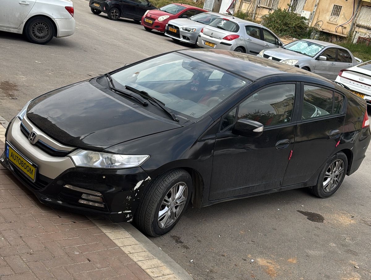 Honda Insight 2nd hand, 2011, private hand