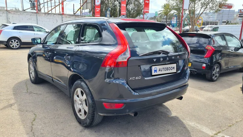 Volvo XC60 2nd hand, 2013, private hand
