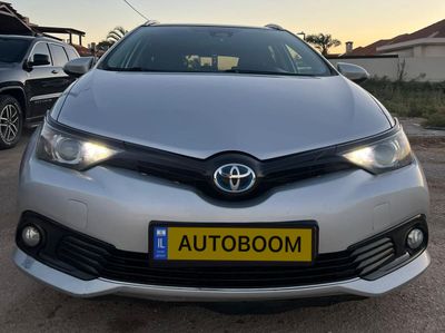 Toyota Auris 2ème main, 2018, main privée