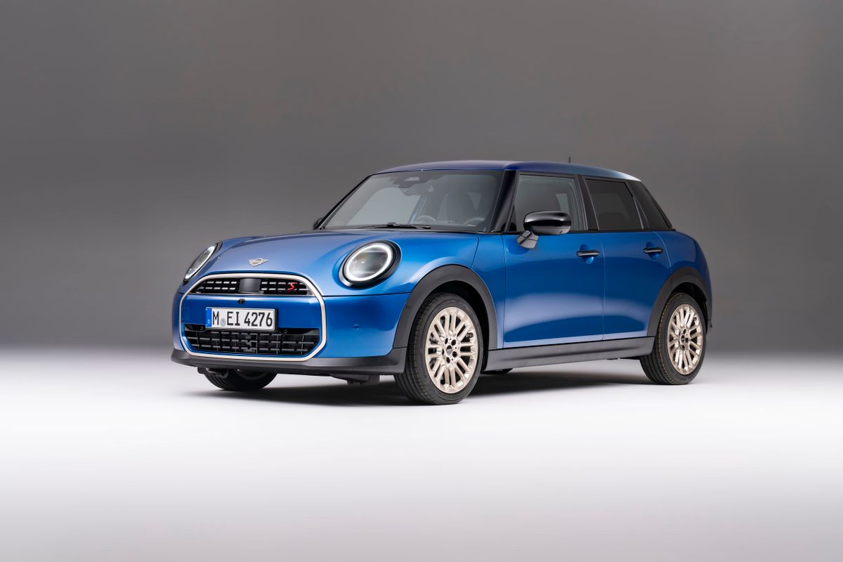 MINI Hatch 2023. Кузов, экстерьер. Мини 5 дверей, 4 поколение
