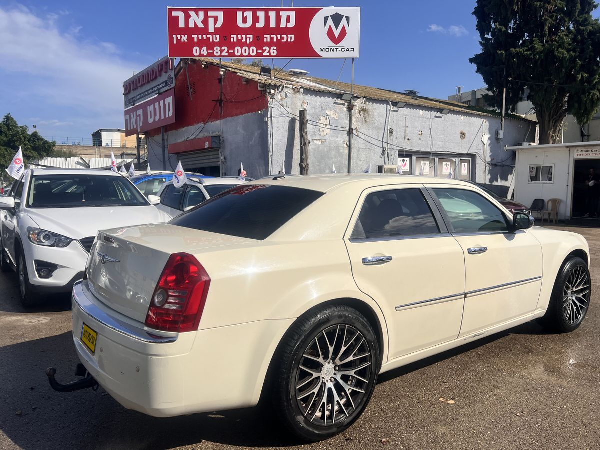 Chrysler 300C 2nd hand, 2009, private hand
