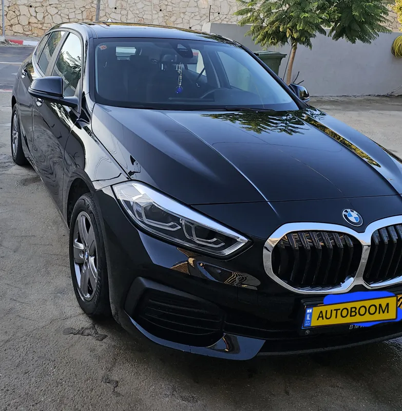 BMW 1 series 2nd hand, 2022, private hand