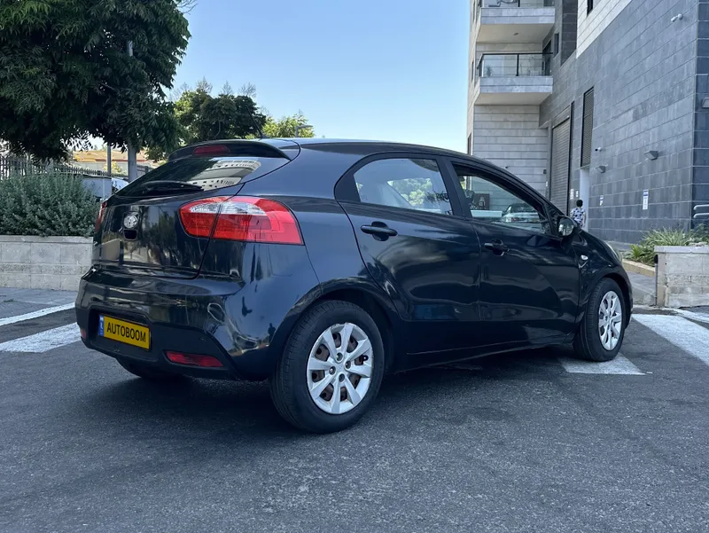 Kia Rio с пробегом, 2013, частная рука