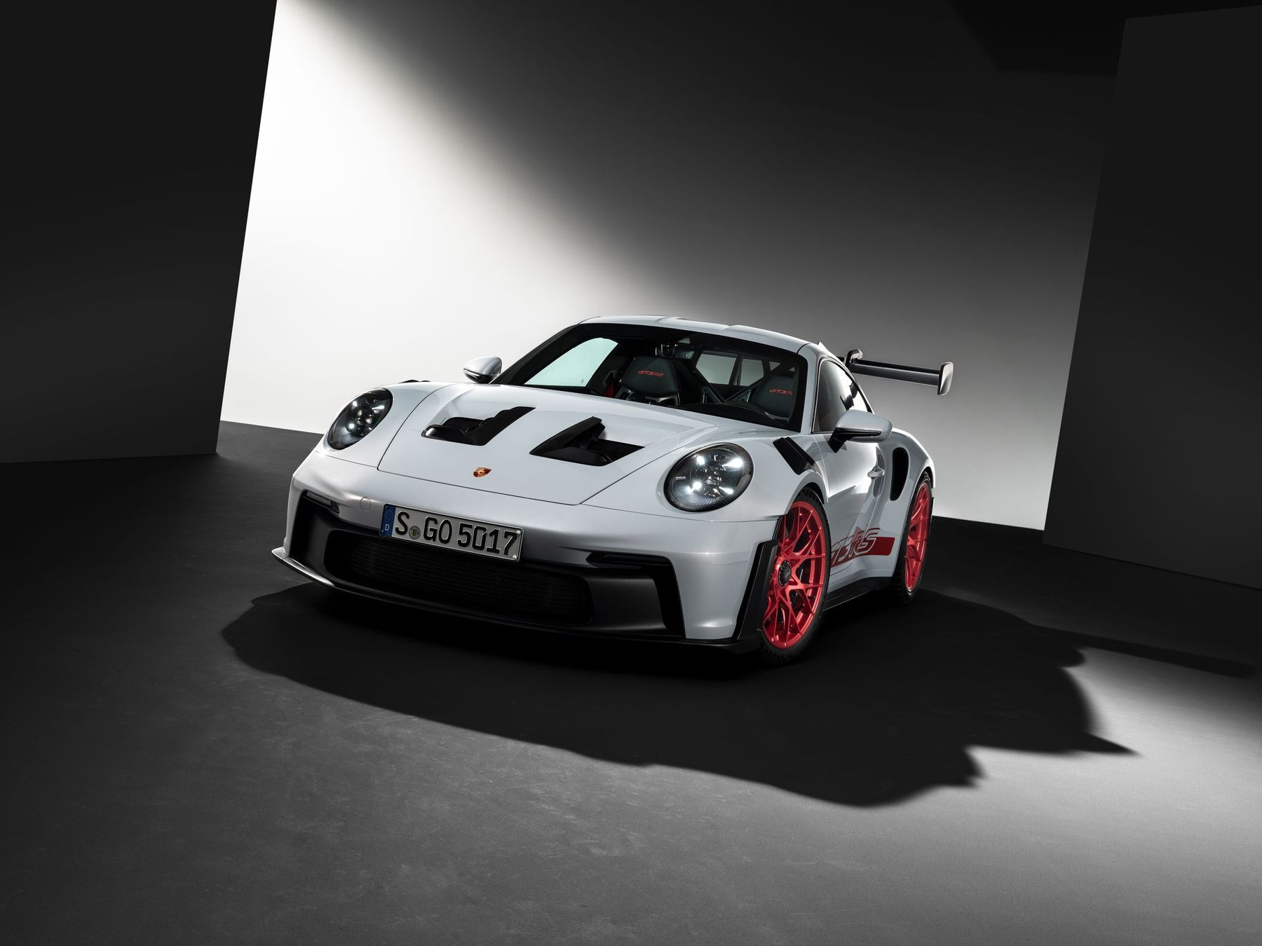 Porsche 911 GT3 - новый спортивный автомобиль от Porsche