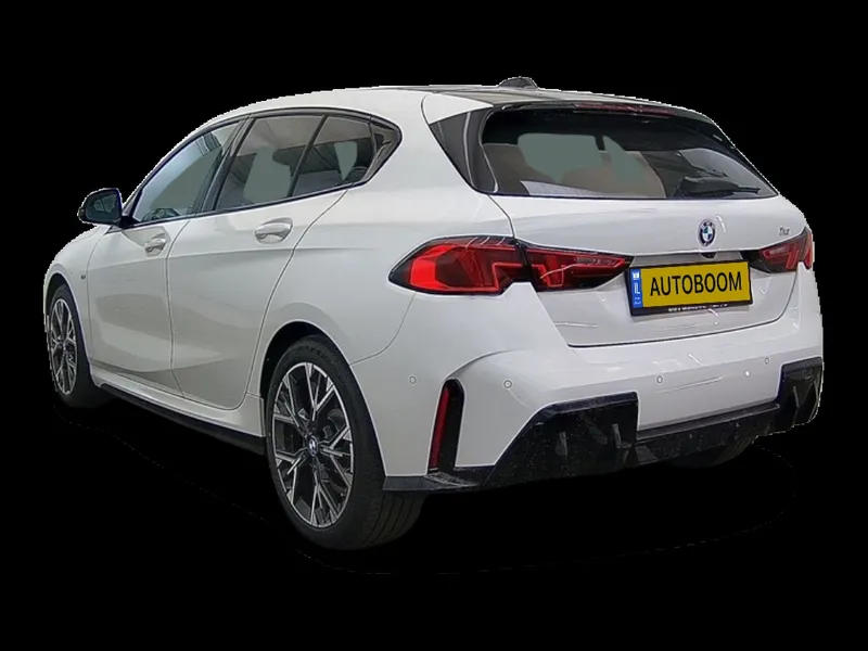 BMW 1 series новый, 2025