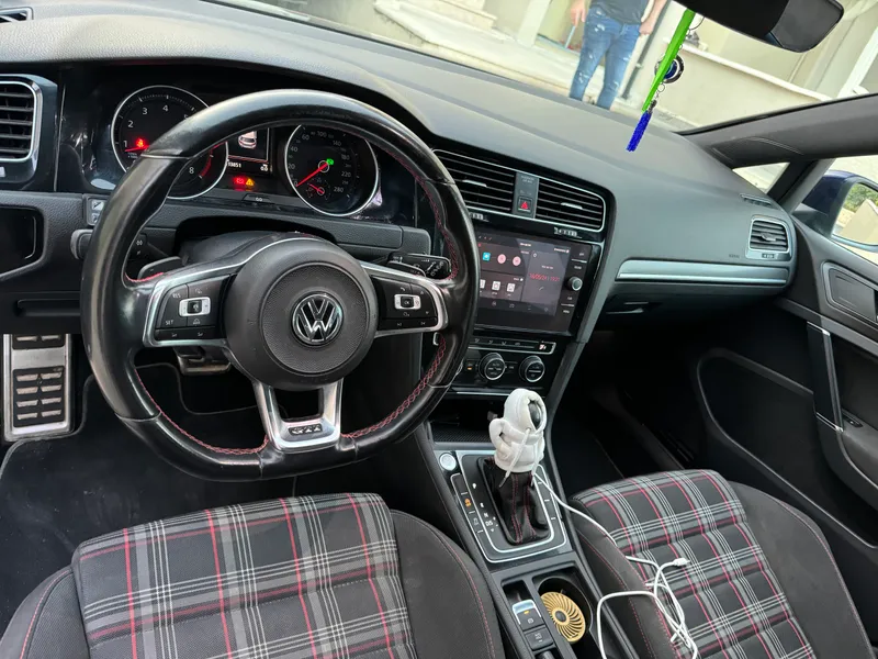 Volkswagen Golf GTI с пробегом, 2018, частная рука