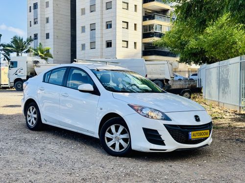 Mazda 3, 2011, photo