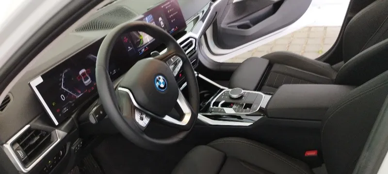 BMW 3 series new car, 2024, private hand