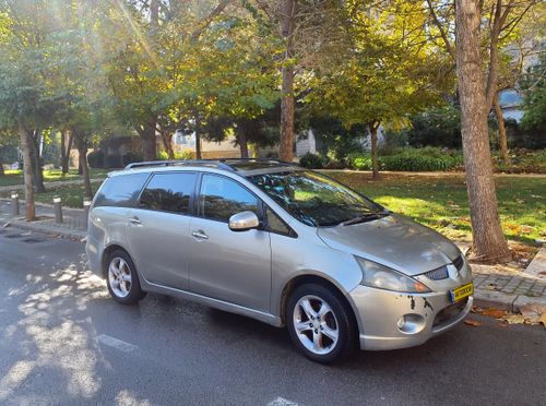 Mitsubishi Grandis, 2007, фото