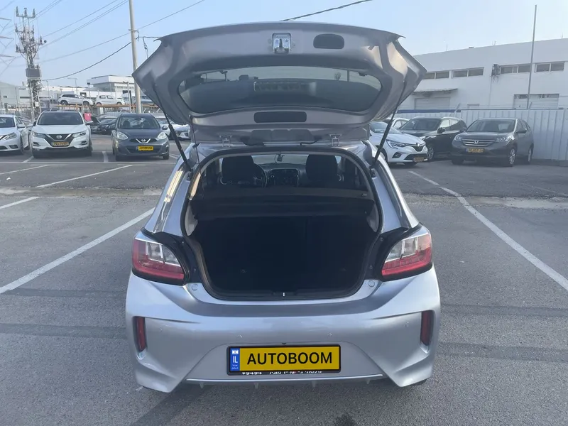Mitsubishi Space Star 2nd hand, 2020